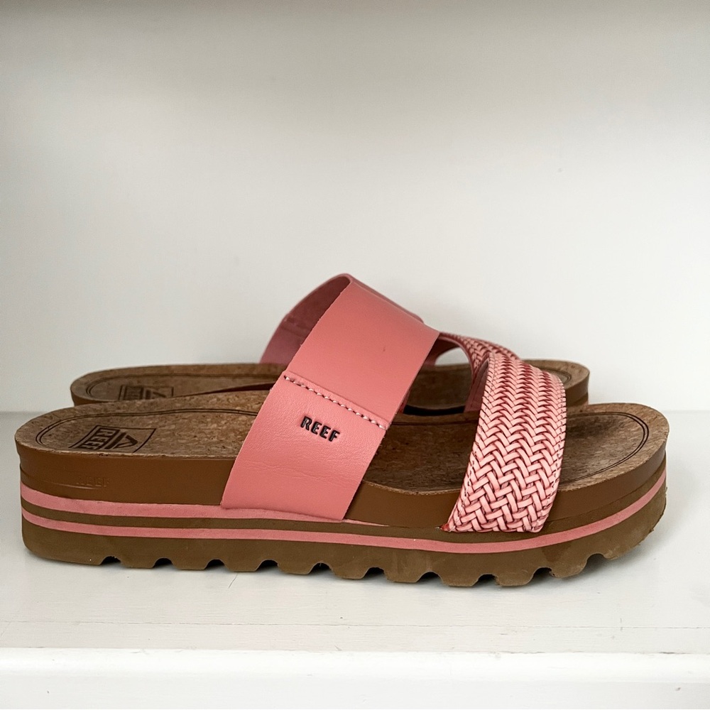 Reef Pink and Tan Sandals with Comfort Design